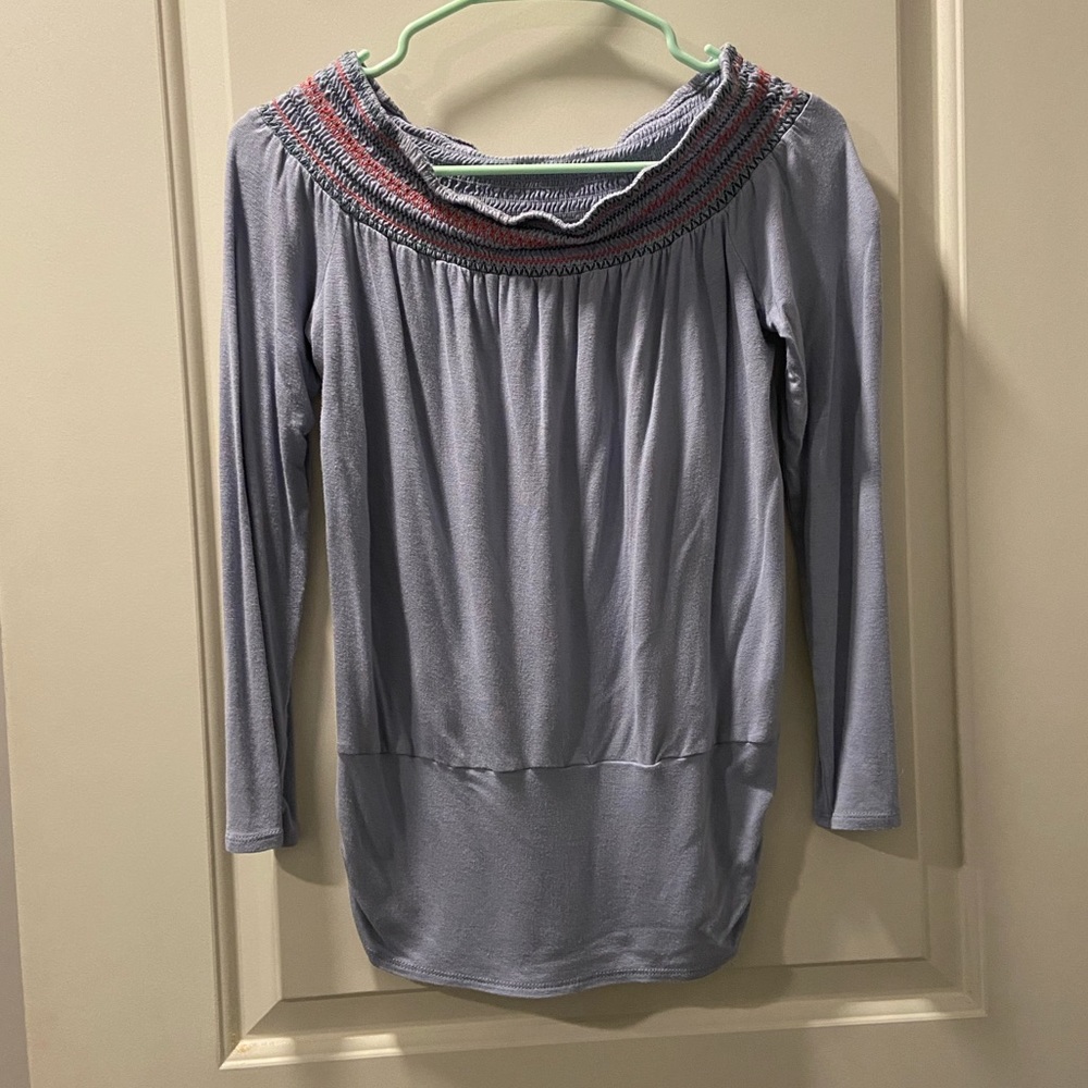 Off the shoulder long sleeve top